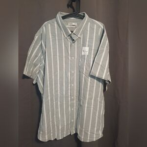 Men's Striped Gray Shirt